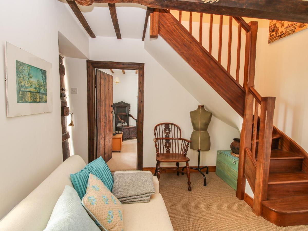 לאדלו Lower Woodend Cottage מראה חיצוני תמונה